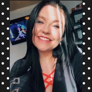 Meet your Posher, Lacey